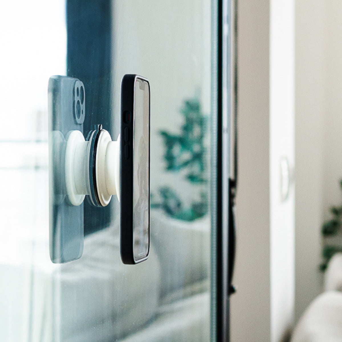 MirrorPlay: Soporte de ventosa para móviles 